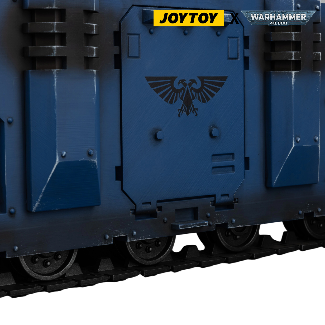 JoyToy Warhammer 40,000 Action Figure - Ultramarines, Razorback with Twin Lascannon (1/18 Scale) Preorder