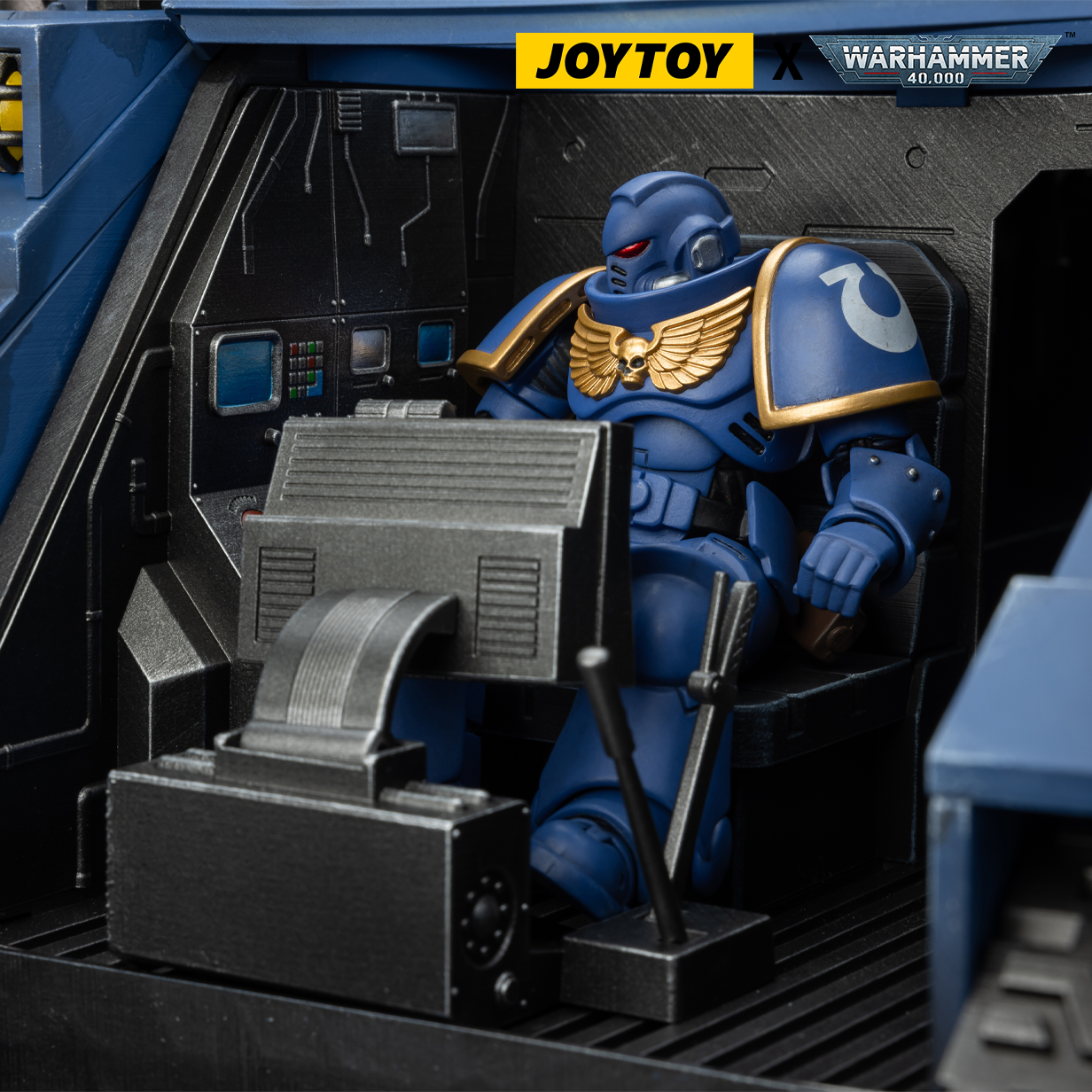 JoyToy Warhammer 40,000 Action Figure - Ultramarines, Razorback with Twin Lascannon (1/18 Scale) Preorder