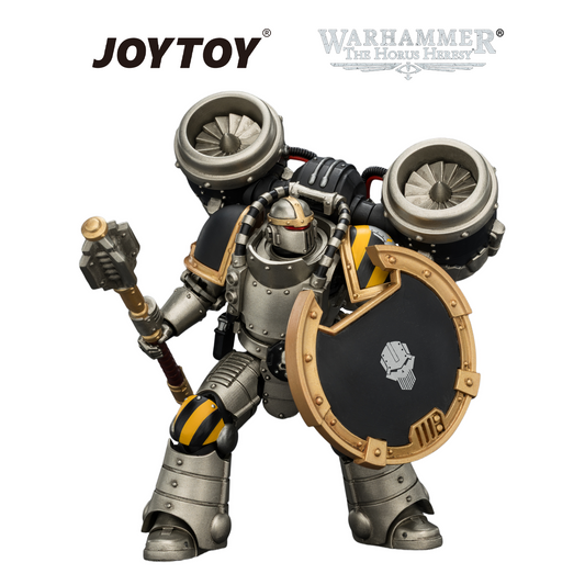 JOYTOY Warhammer The Horus Heresy - Iron Warriors, MkII Assault Sergeant with Disintegrator Pistol, Power Maul & Combat Shield (1/18 Scale) Preorder