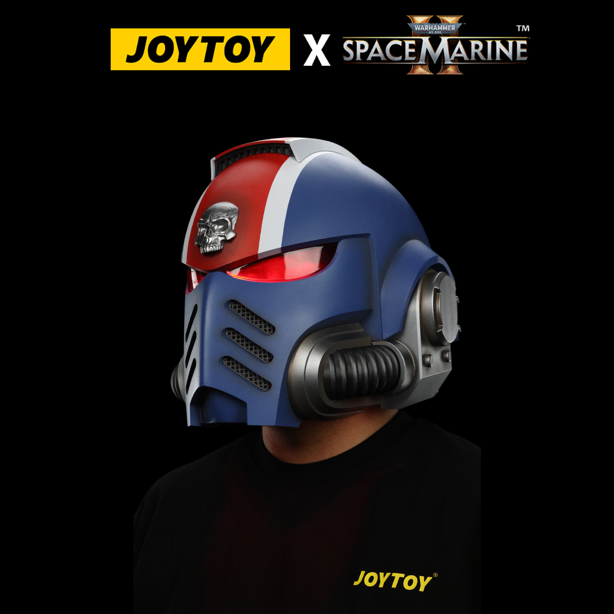 JoyToy Warhammer 40,000: Space Marine 2 Lieutenant Titus’ Mk X Helmet Bundle (1:1 Scale) Preorder