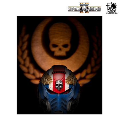 Starforged Warhammer 40,000: Space Marine 2 Ultramarines Titus' Helmet Night Light Lamp Preorder
