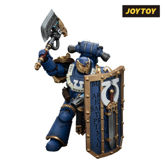 JoyToy Warhammer The Horus Heresy Action Figure - Ultramarines, Invictarus Suzerain #3 with Plasma Pistol, Legatine Axe and Argyrum Pattern Boarding Shield (1/18 Scale)