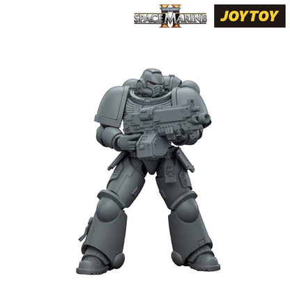 JoyToy Warhammer 40,000: Space Marine 2, Space Marines Intercessor, Armouring Hall Edition (1/18 Scale) & Bespoke Cap & T Shirt Bundle