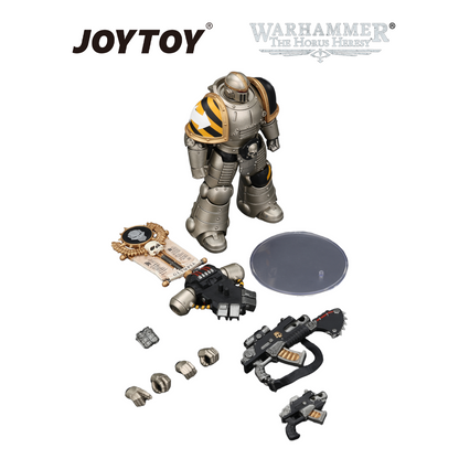 JOYTOY Warhammer The Horus Heresy - Iron Warriors, MkII Legionary 1 with Vexilla, Bolter and Bolt Pistol (1/18 Scale) Preorder