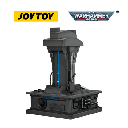 JOYTOY Warhammer 40,000: White Scars Mk X Helmet and Display Stand (1/1 Scale)