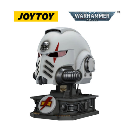 JOYTOY Warhammer 40,000: White Scars Mk X Helmet and Display Stand (1/1 Scale)