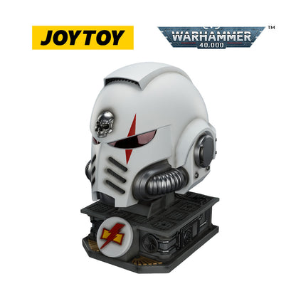 JOYTOY Warhammer 40,000: White Scars Mk X Helmet and Display Stand (1/1 Scale)