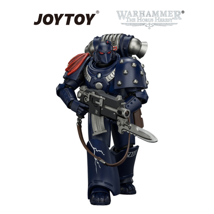 JOYTOY Warhammer The Horus Heresy - Night Lords, MKVI Tactical Legionary with Bolter, Plasma Pistol, Bolt Pistol & Power Sword (1/18 Scale) Preorder