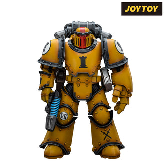 JoyToy Warhammer The Horus Heresy Action Figure - Imperial Fists, Legion MkIII Tactical Squad Sergeant with Power Fist (1/18 Scale)