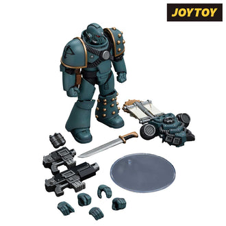 JoyToy Warhammer The Horus Heresy Action Figure - Sons of Horus, Legion MKIV Tactical Squad Legionary with Legion Vexilla (1/18 Scale)